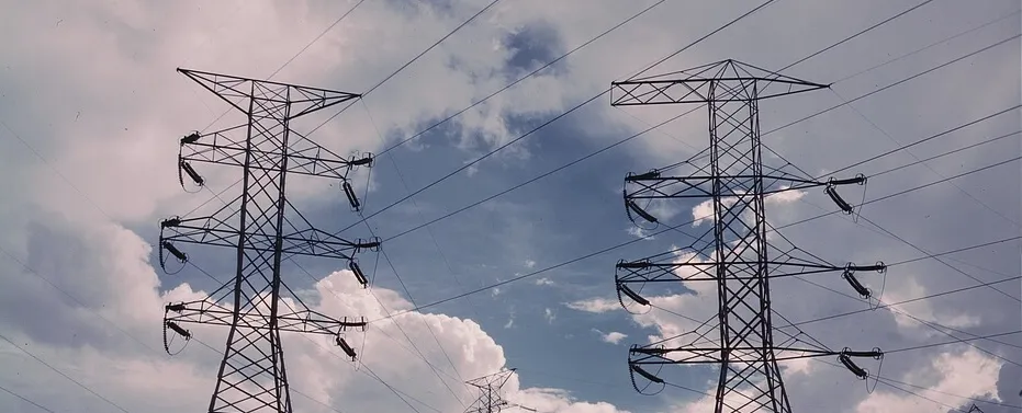 Electric transmission line